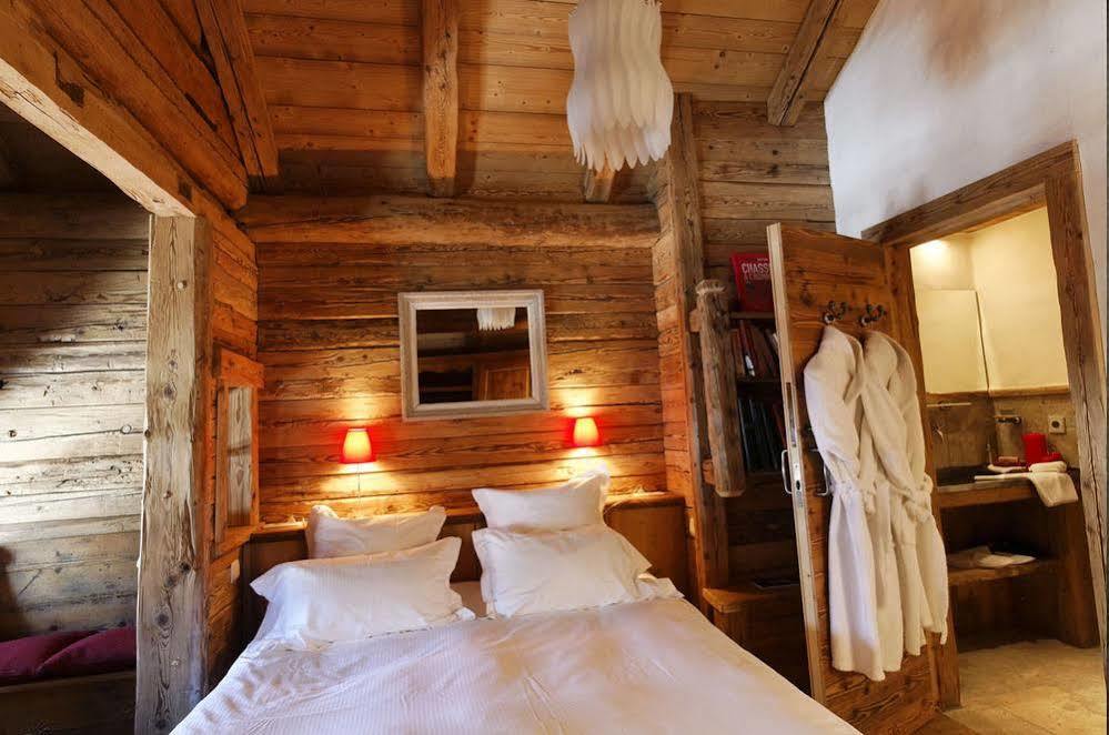 Le Vieux Chalet La Clusaz Buitenkant foto